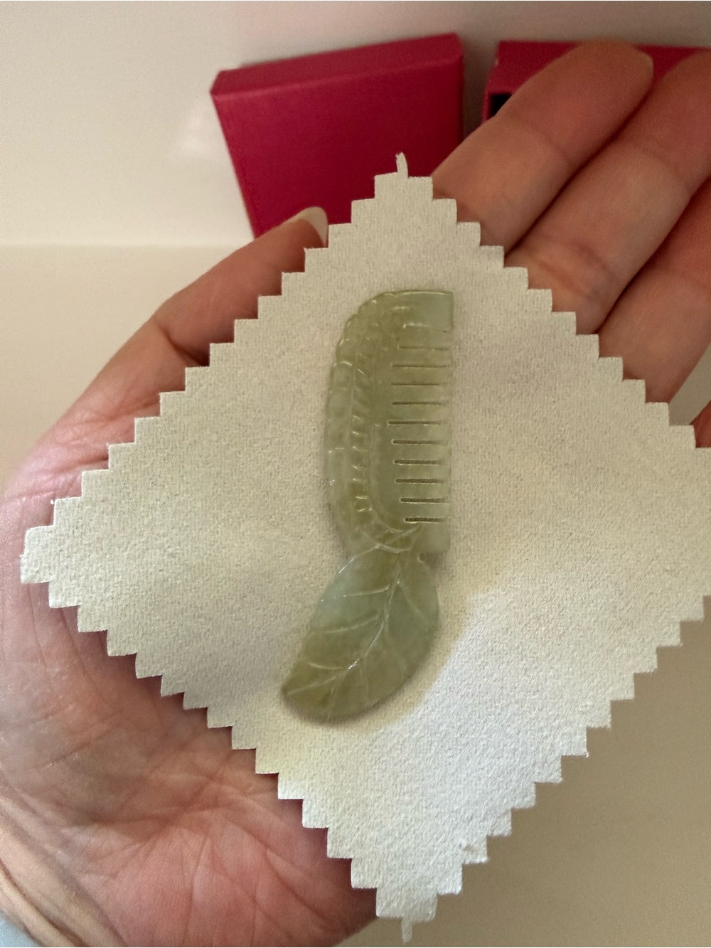 Jade Leaf Comb